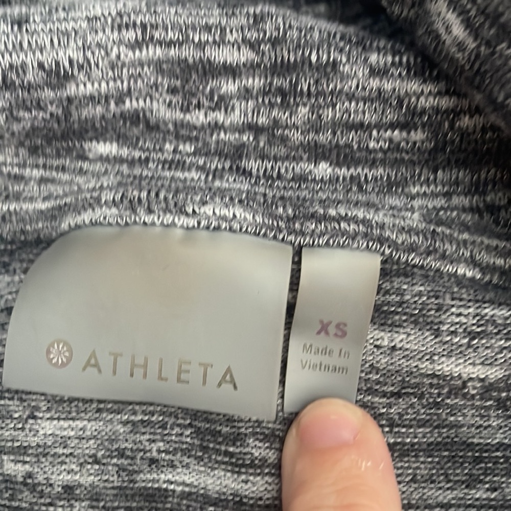 ❗️SOLD❗️Athleta Techie Sweater Heather Gray Cowl Neck Size XS - Picture 5 of 8